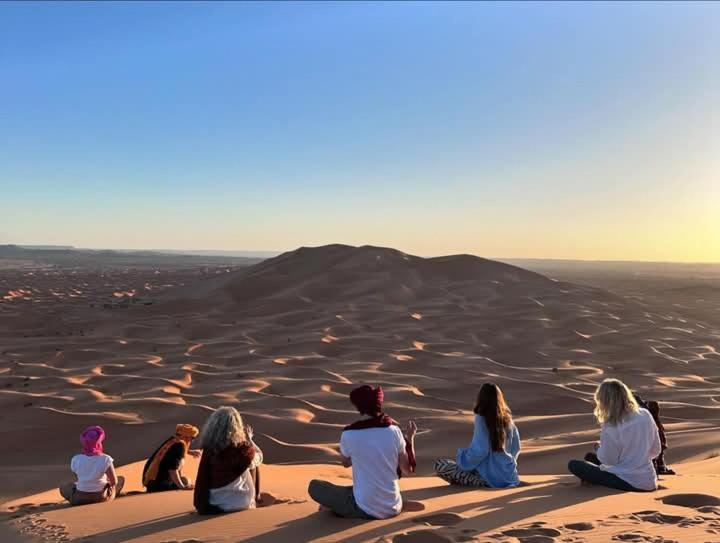 Bivouac Camel Trips Hotel Merzouga Eksteriør billede