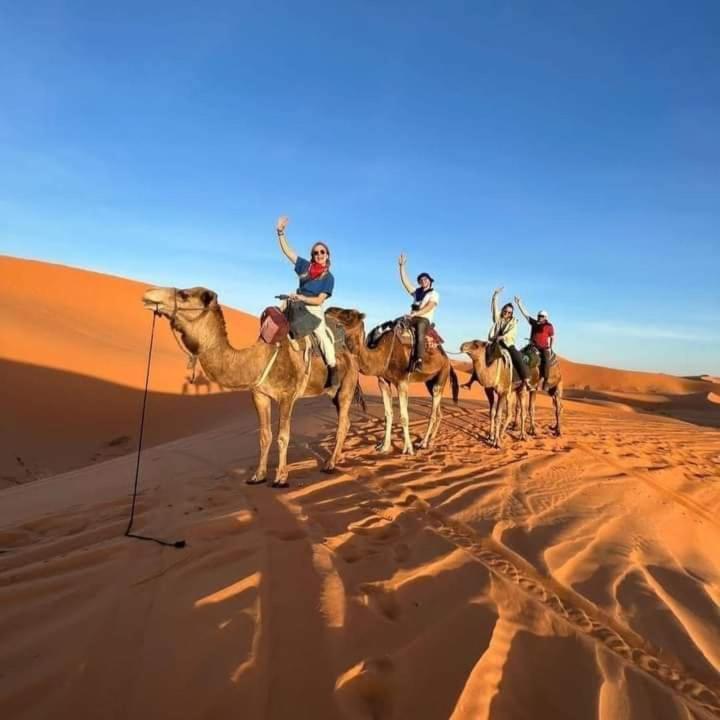 Bivouac Camel Trips Hotel Merzouga Eksteriør billede