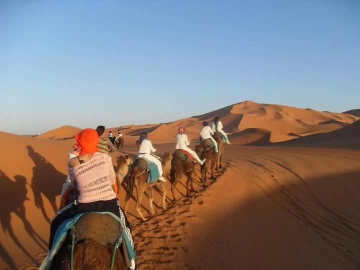 Bivouac Camel Trips Hotel Merzouga Eksteriør billede