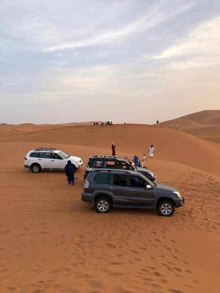 Bivouac Camel Trips Hotel Merzouga Eksteriør billede
