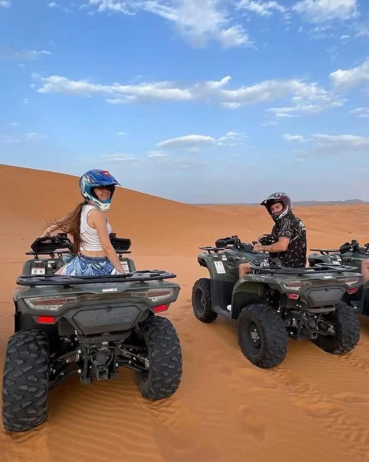 Bivouac Camel Trips Hotel Merzouga Eksteriør billede