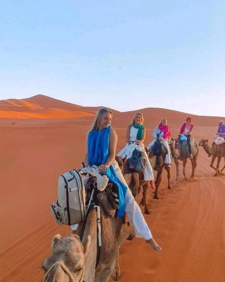 Bivouac Camel Trips Hotel Merzouga Eksteriør billede