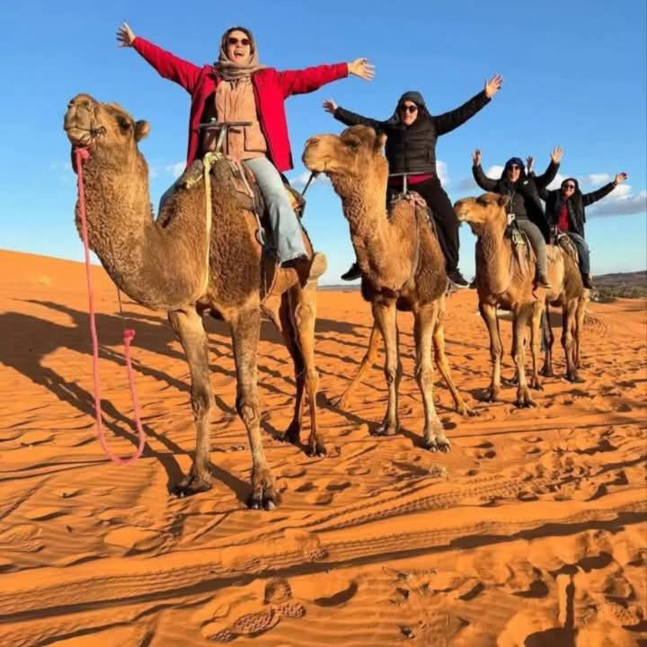 Bivouac Camel Trips Hotel Merzouga Eksteriør billede
