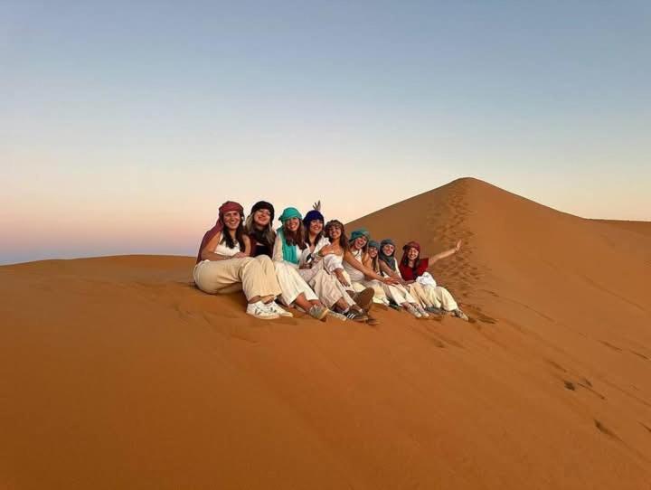 Bivouac Camel Trips Hotel Merzouga Eksteriør billede